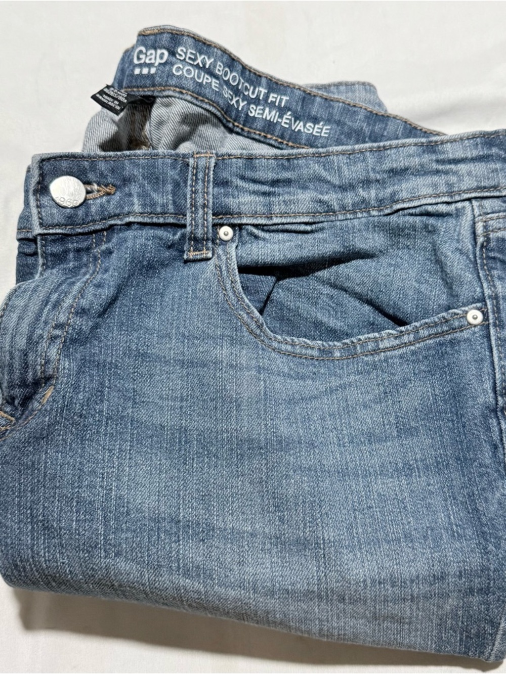 GAP Light Blue Denim Sexy Bootcut Jeans Size 14/32